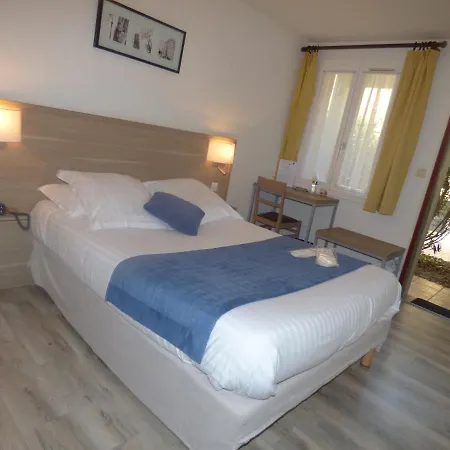 Les Comtes De Pardiac - Logis Hotel