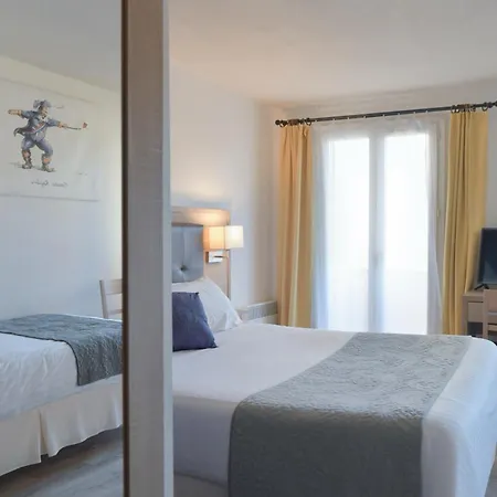 Les Comtes De Pardiac Hotel 3*