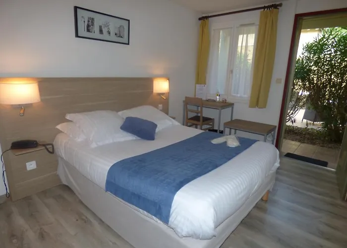 Hotel Les Comtes De Pardiac - Logis Marciac