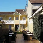 Les Comtes De Pardiac - Logis