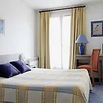 Les Comtes De Pardiac - Logis 3*