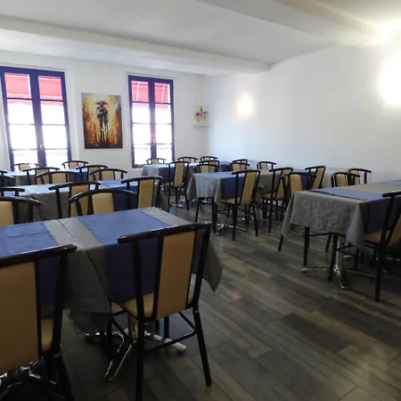 Les Comtes De Pardiac - Logis 3*